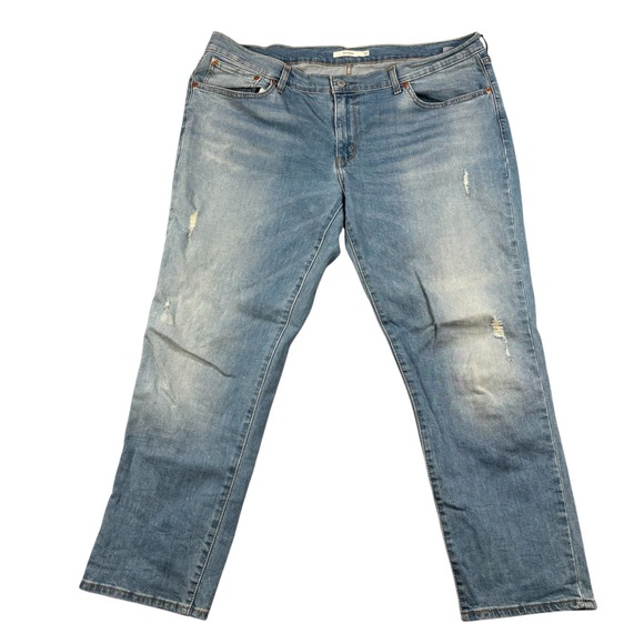 Levi Strauss & Co Boyfriend Jeans Women's Size 33‎ Distressed Light Wash Denim - Picture 2 of 10